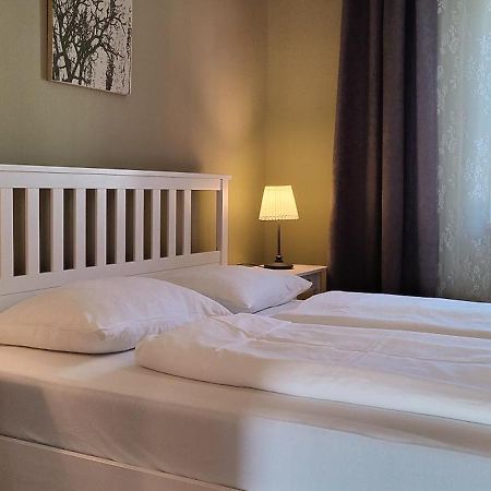 Sabines Apartments Ferienwohnungen Frauenkirchen Dış mekan fotoğraf