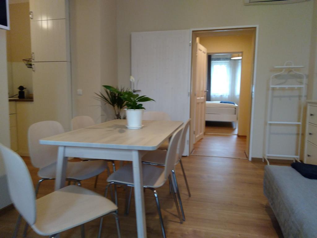Sabines Apartments Ferienwohnungen Frauenkirchen Dış mekan fotoğraf
