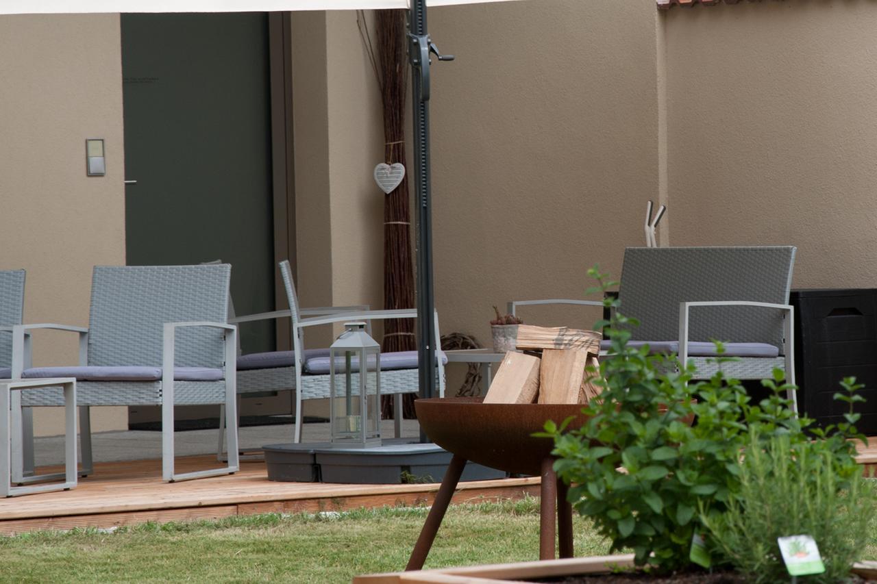 Sabines Apartments Ferienwohnungen Frauenkirchen Dış mekan fotoğraf